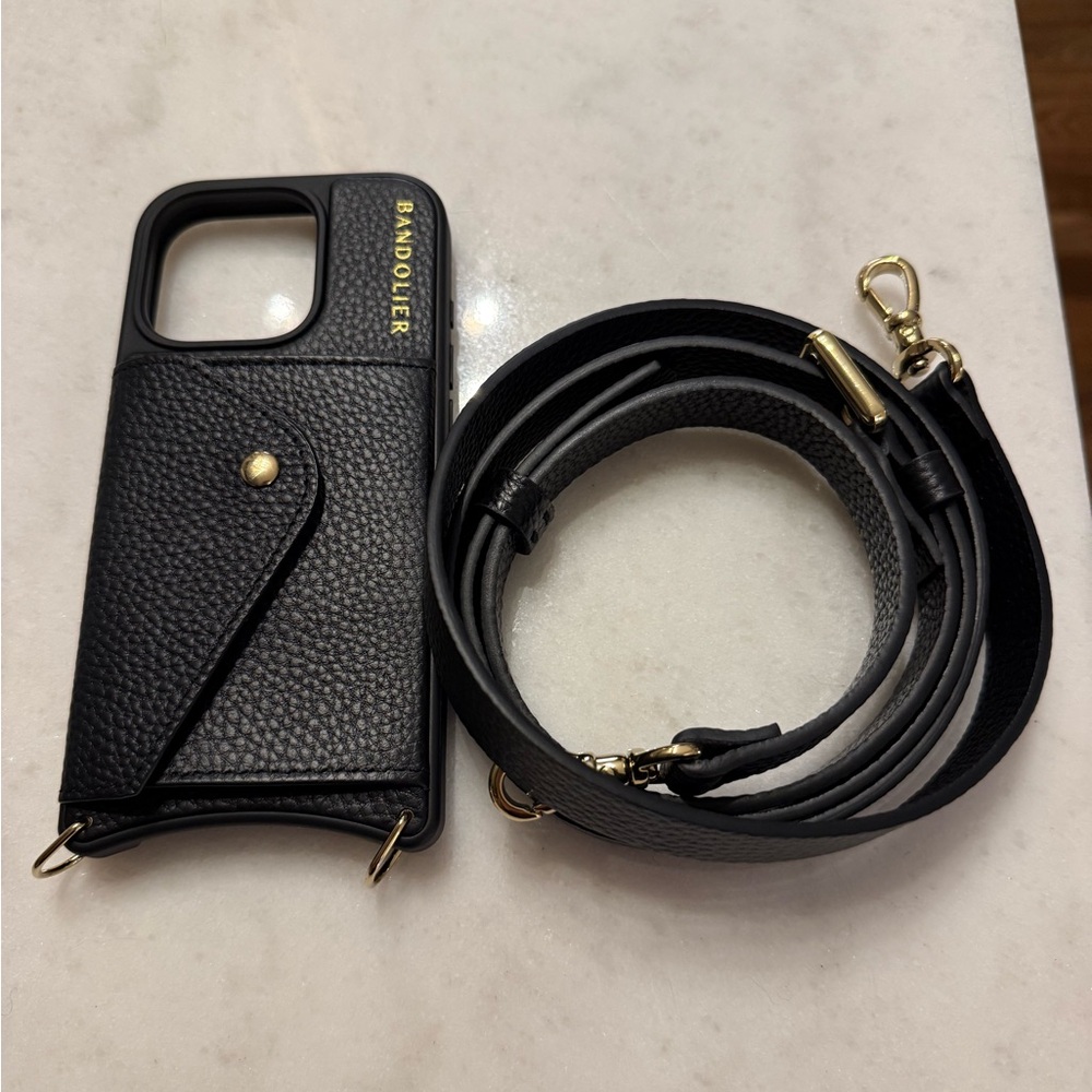 Bandolier Hailey iPhone 16 Pro
